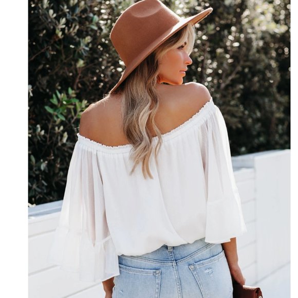 LILIANA Blouse - Picture 2 of 8